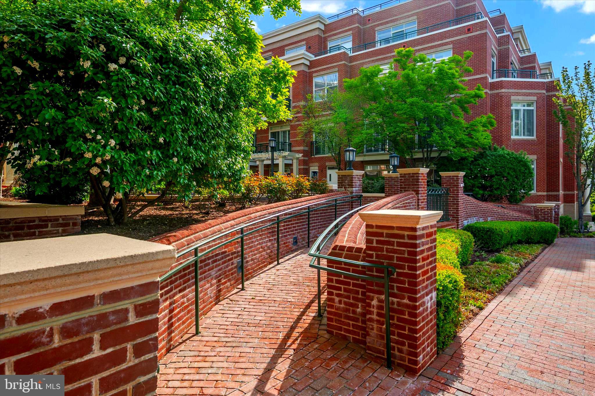 ACTONS LANDING CONDOS - Residential