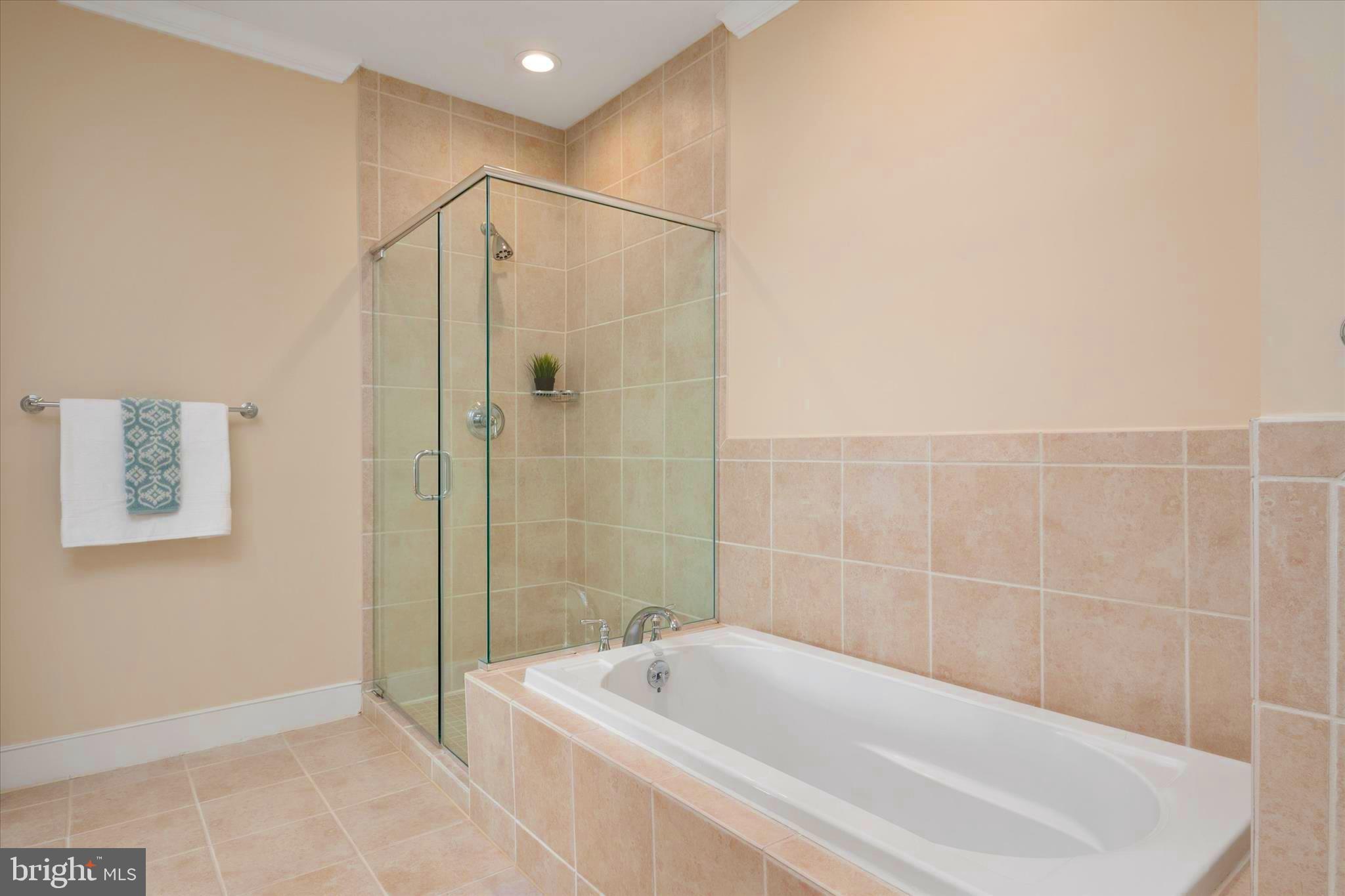 ACTONS LANDING CONDOS - Residential