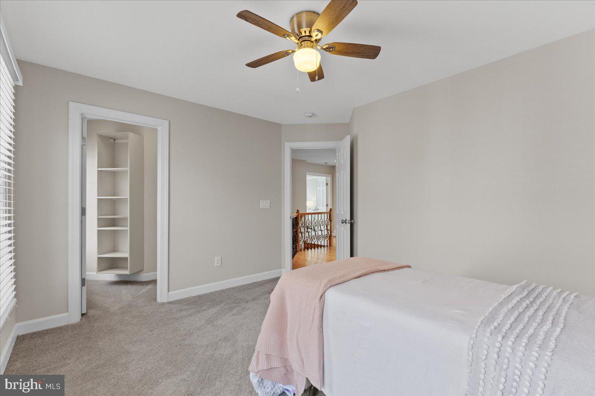 LORTON STATION - Residential