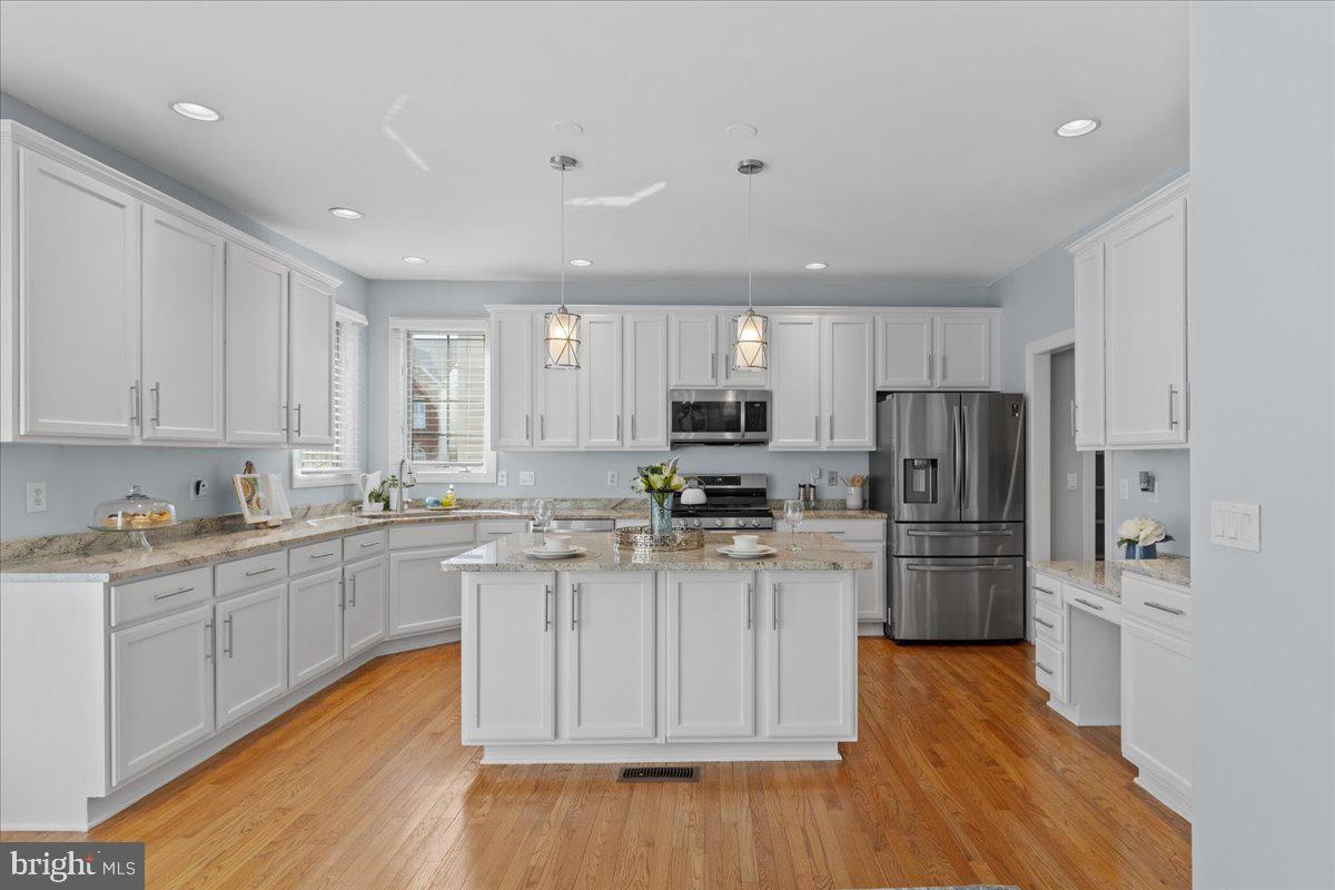 LORTON STATION - Residential