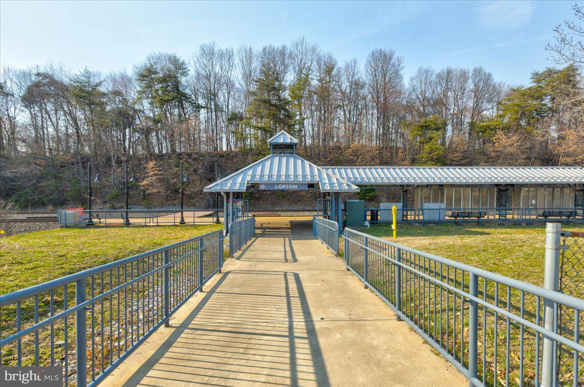 LORTON STATION - Residential