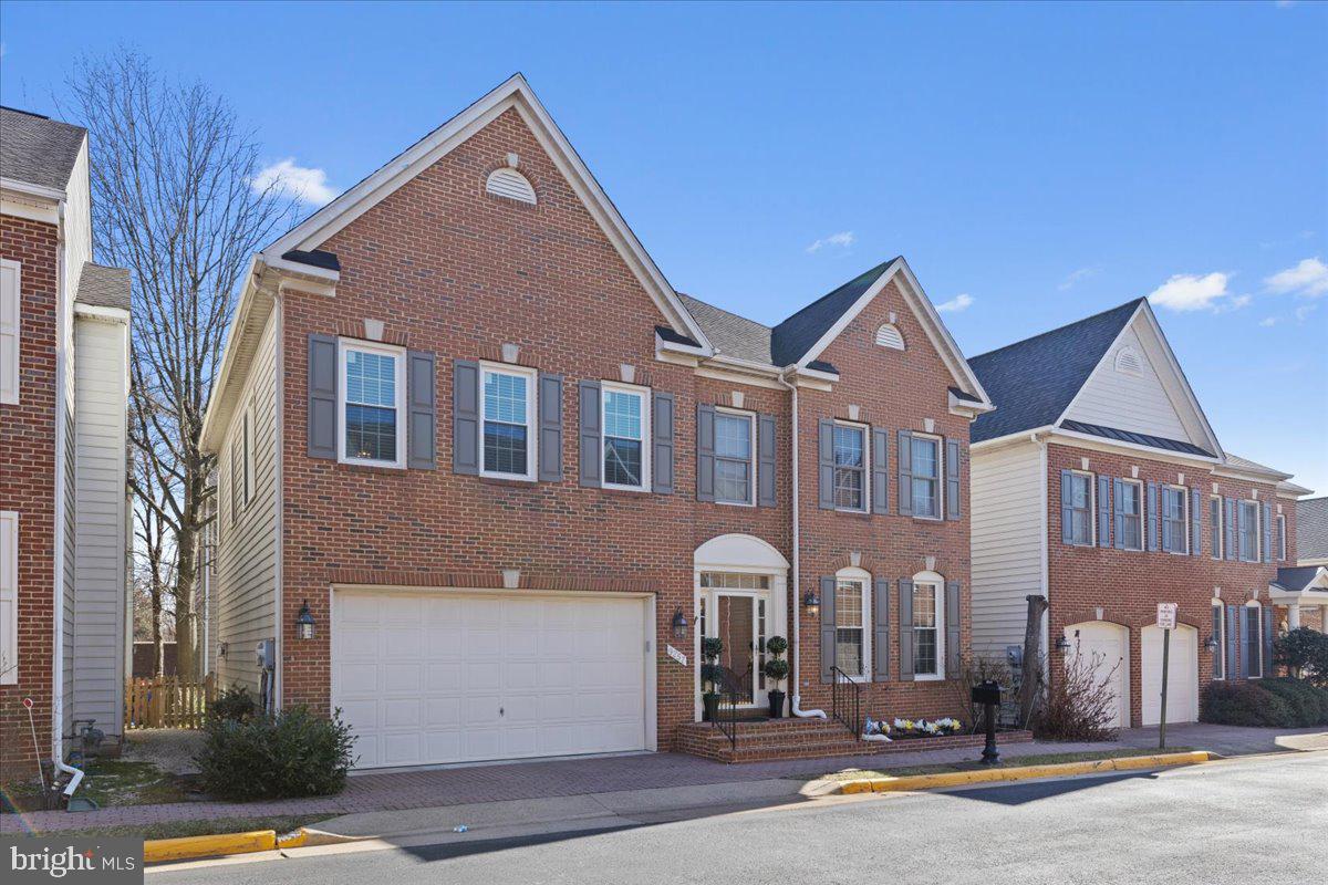 LORTON STATION - Residential