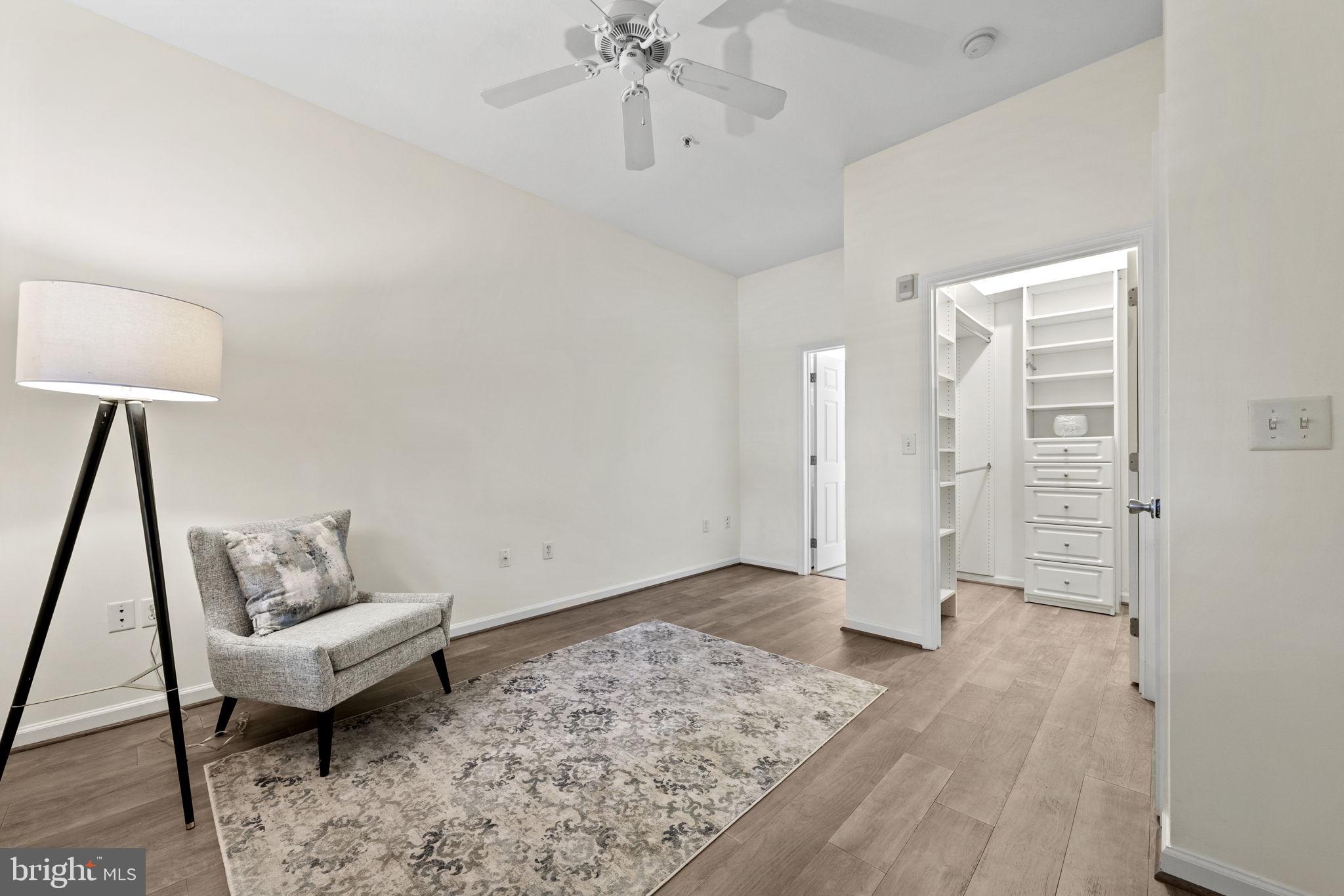 THE COLONNADE AT KENTLANDS - Residential