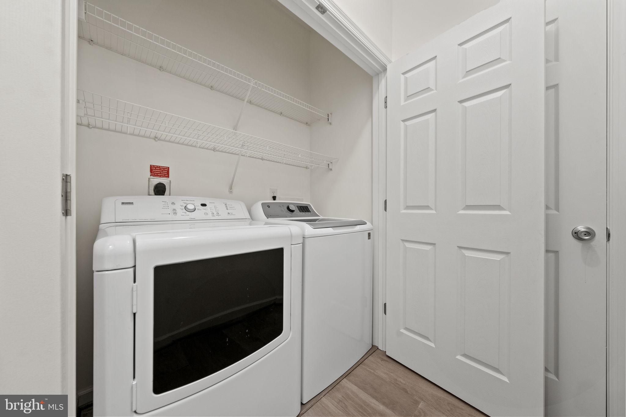 THE COLONNADE AT KENTLANDS - Residential