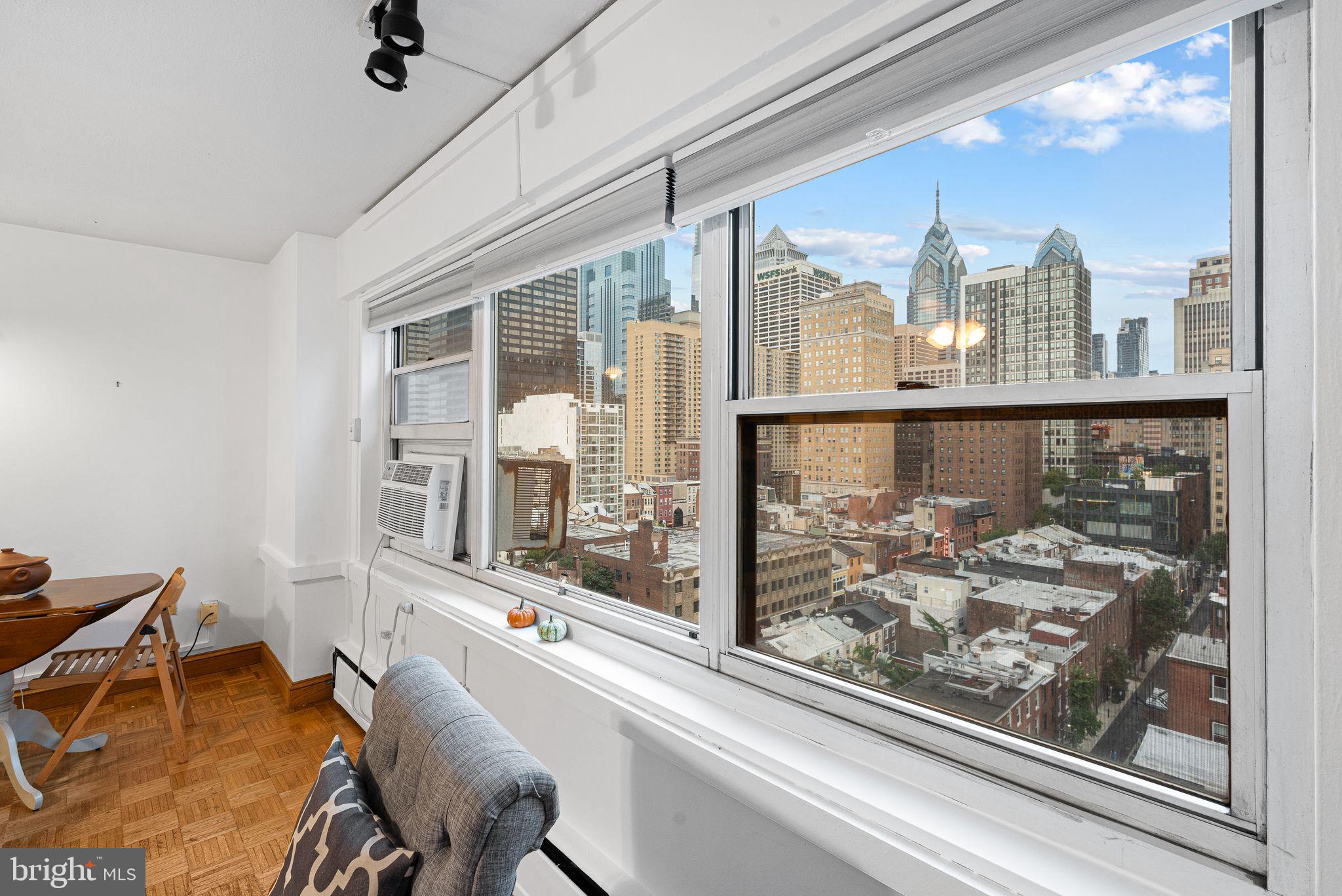 118 S 21ST STREET 1211