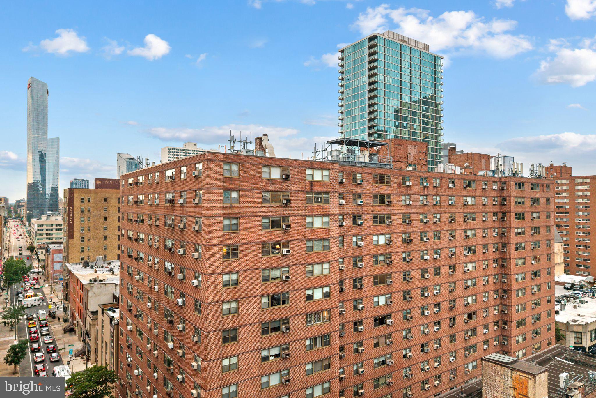 118 S 21ST STREET 1211