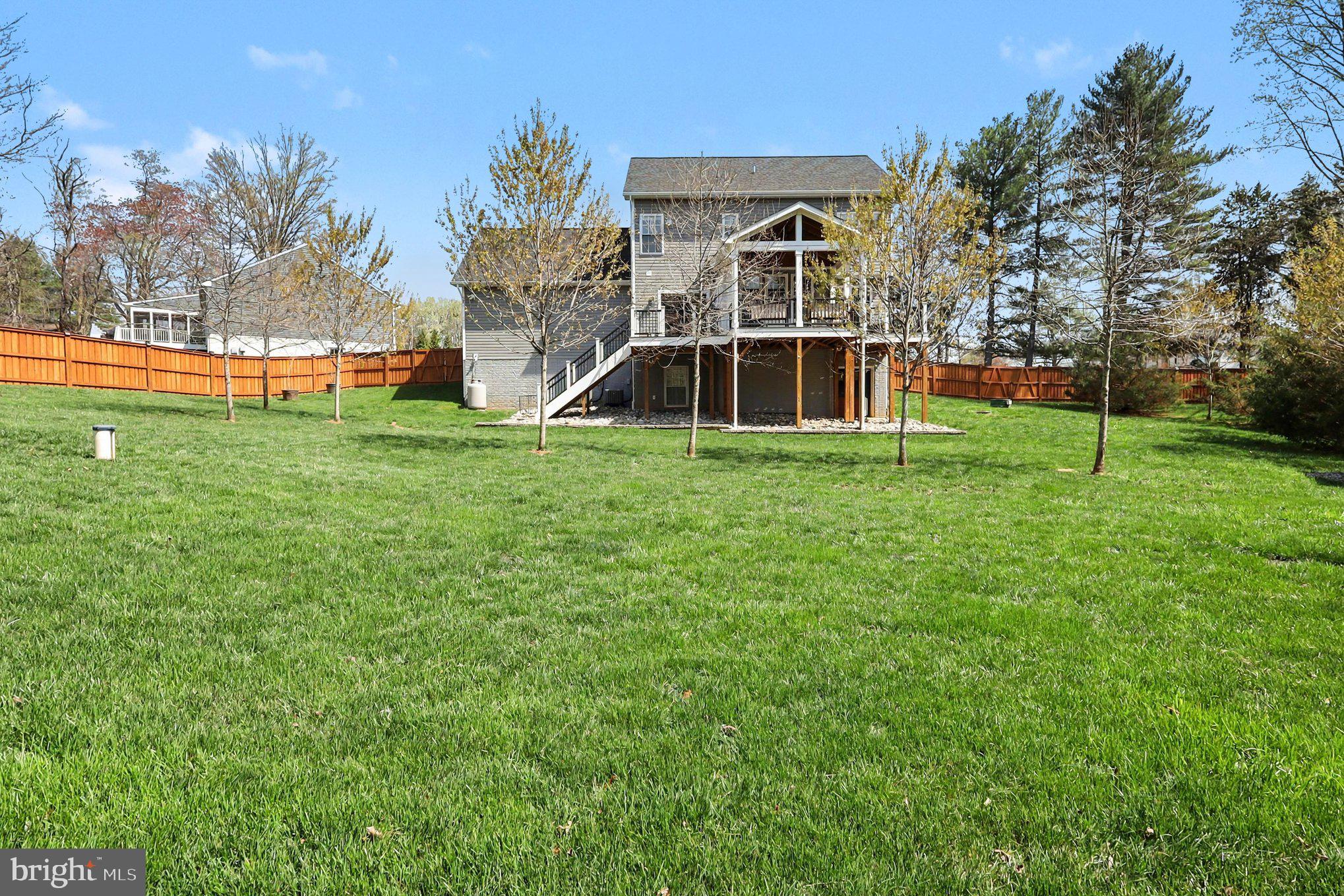 MOUNTAIN VIEW - Residential