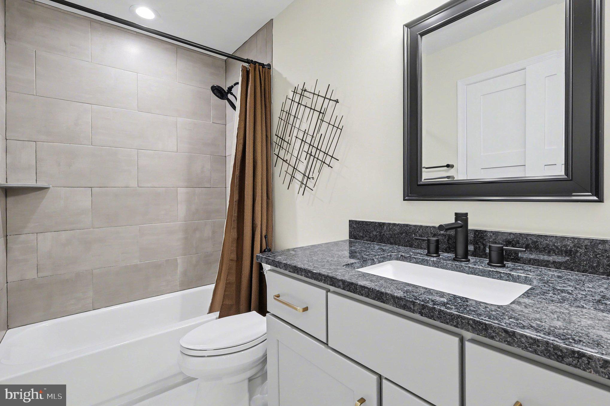 MOUNTAIN VIEW - Residential