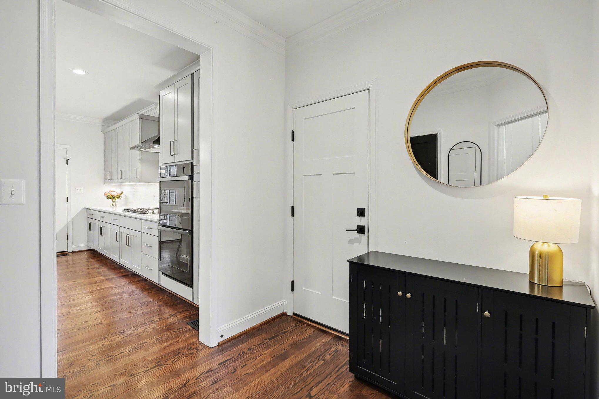 MOUNTAIN VIEW - Residential