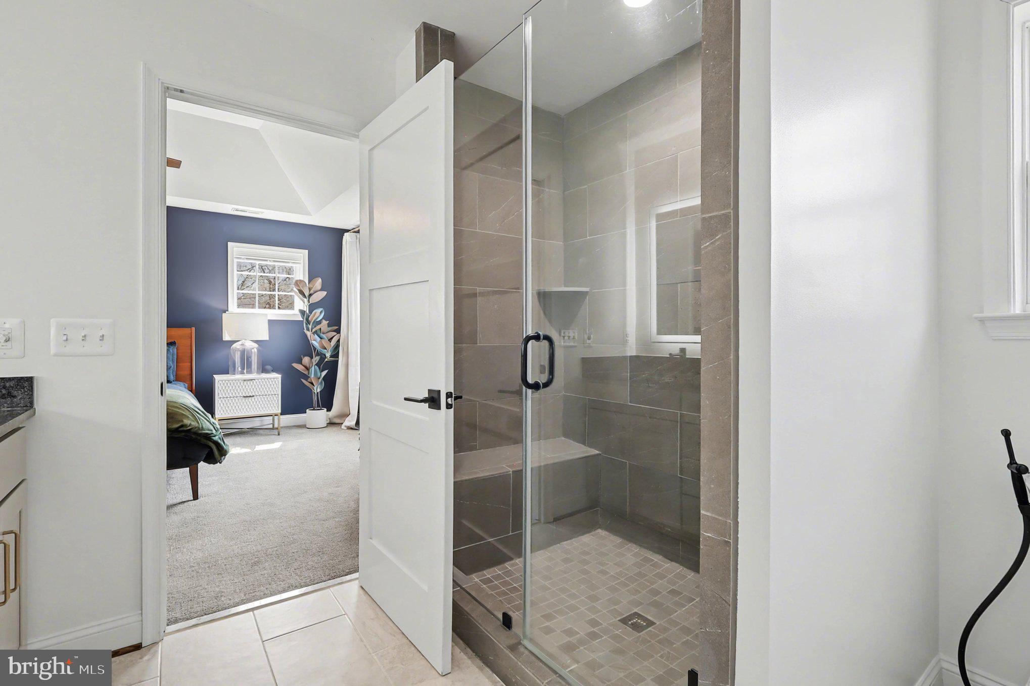 MOUNTAIN VIEW - Residential