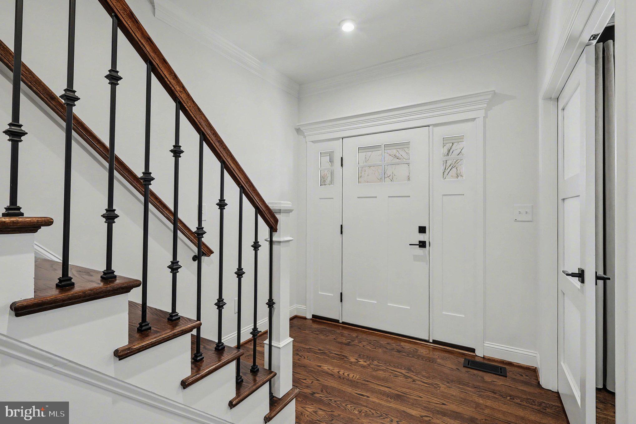 MOUNTAIN VIEW - Residential