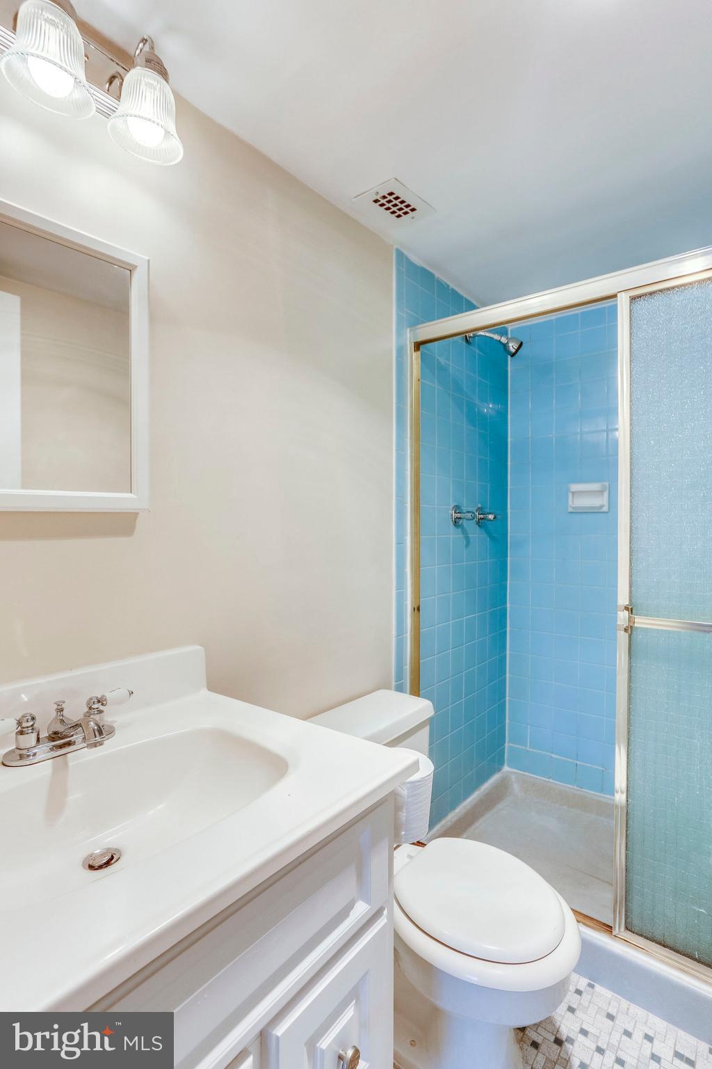 UNIVERSITY TOWERS CODM - Residential