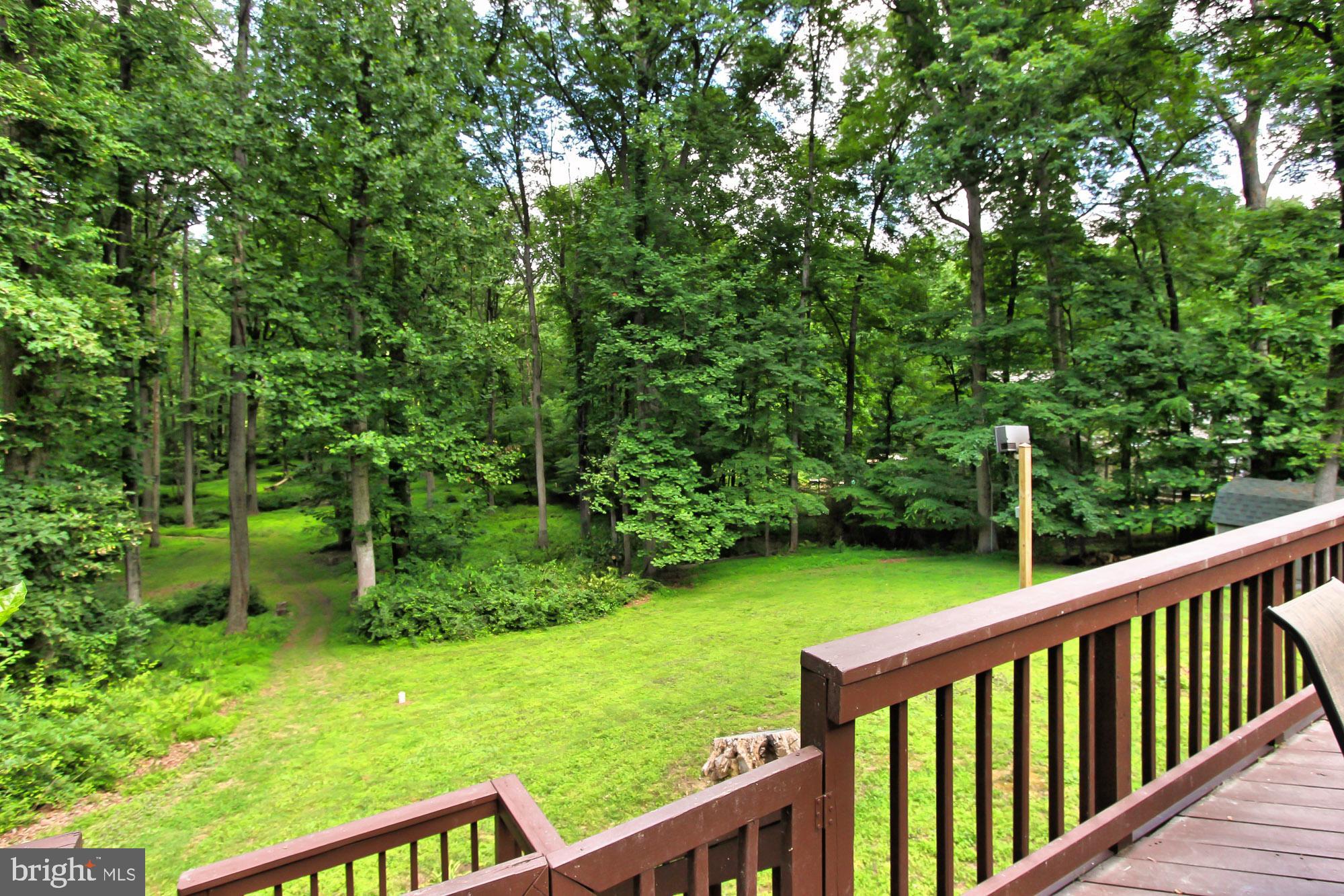 ASHTON - Residential