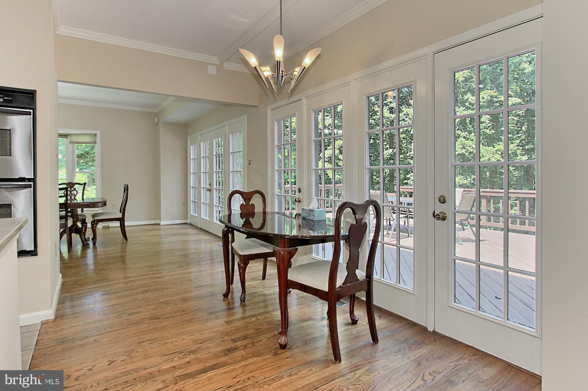 ASHTON - Residential