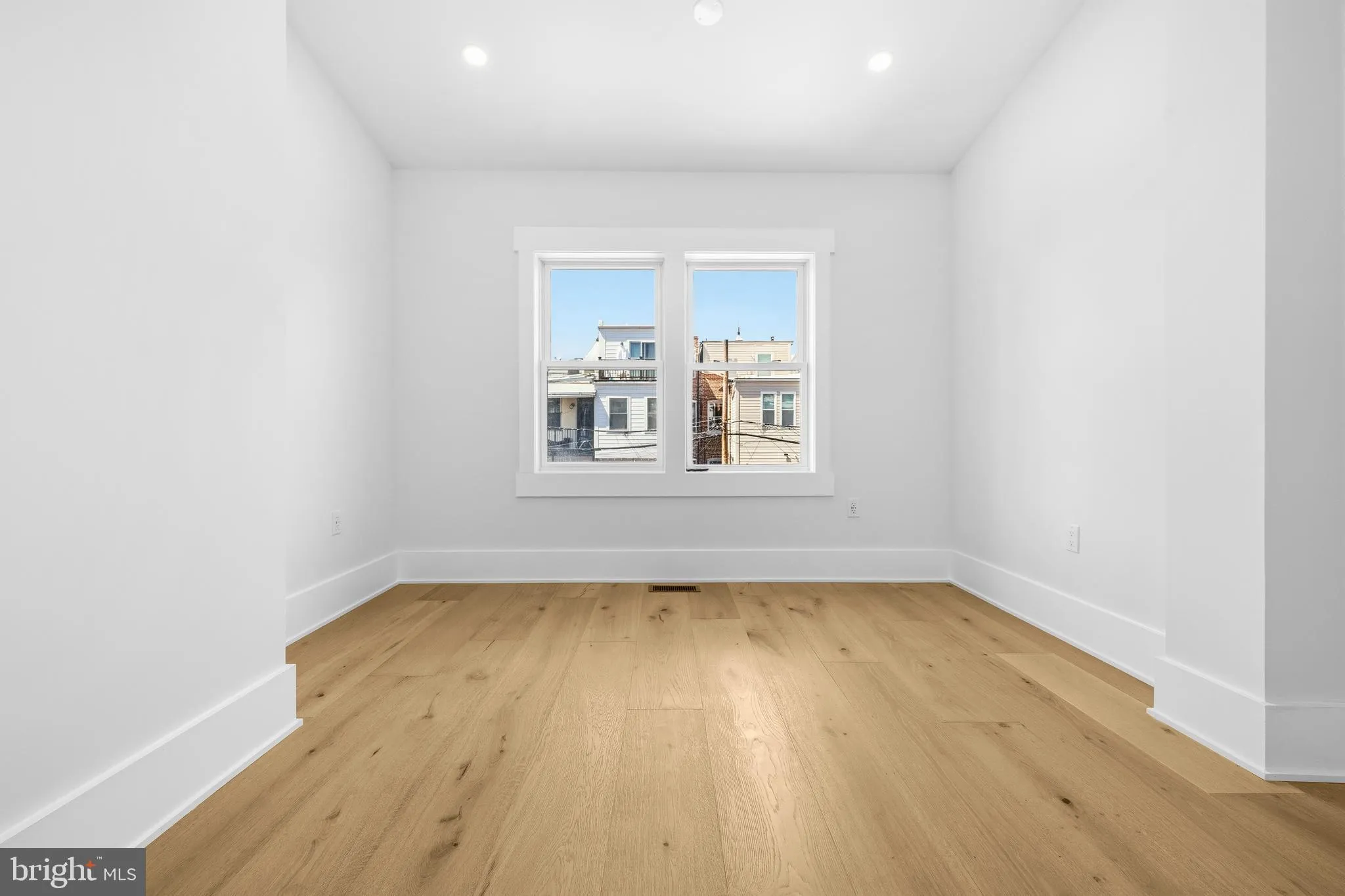 Additional image 37 of 71 S Street NW, Washington, DC 20001