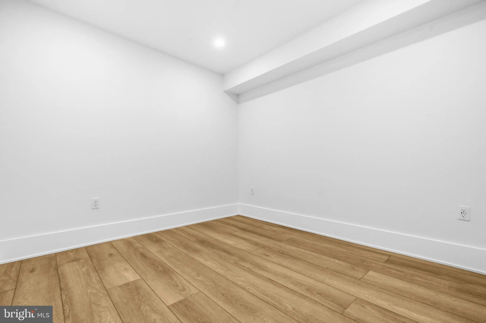Additional image 42 of 71 S Street NW, Washington, DC 20001