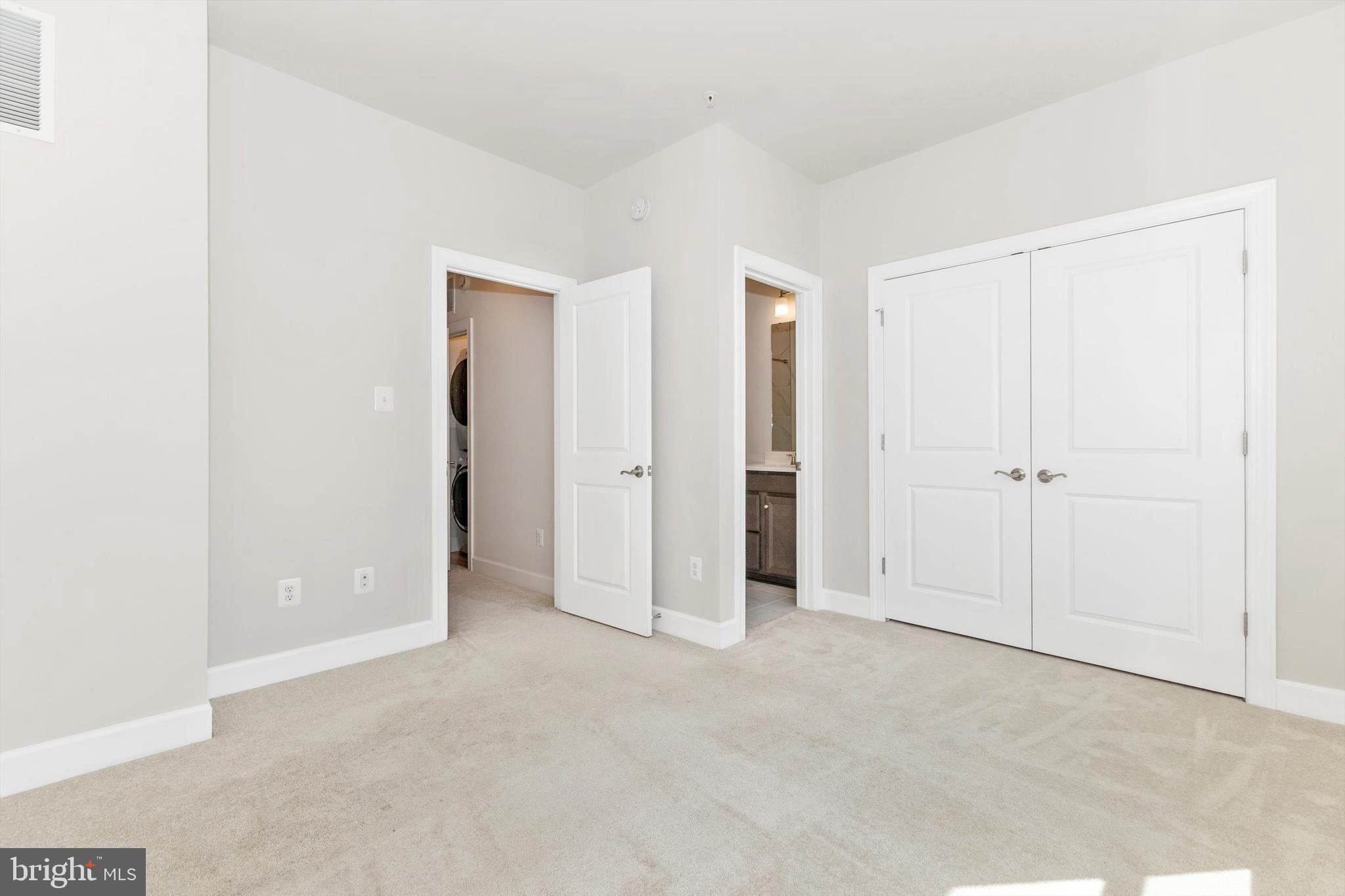 3525 CARNABY STREET