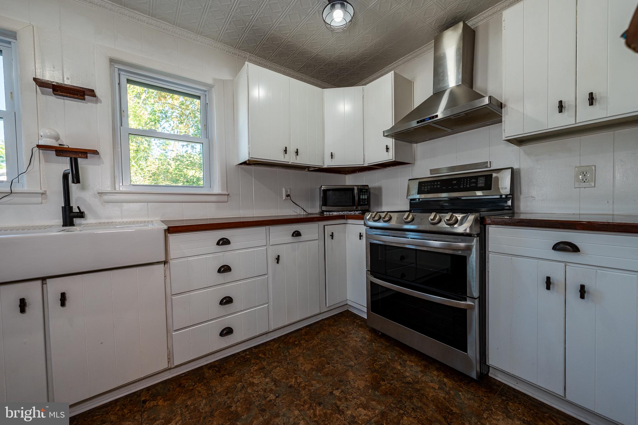 7 CEDARWOOD ROAD