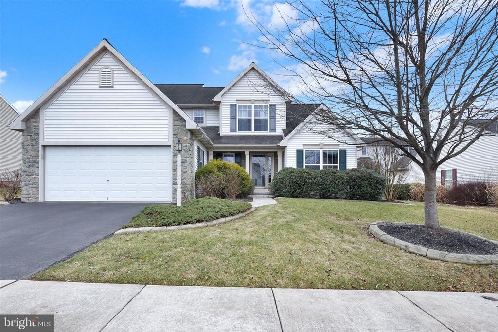 Photo of 345 HOLLOW VW, MANHEIM, PA 17545 (MLS # PALA2028834)