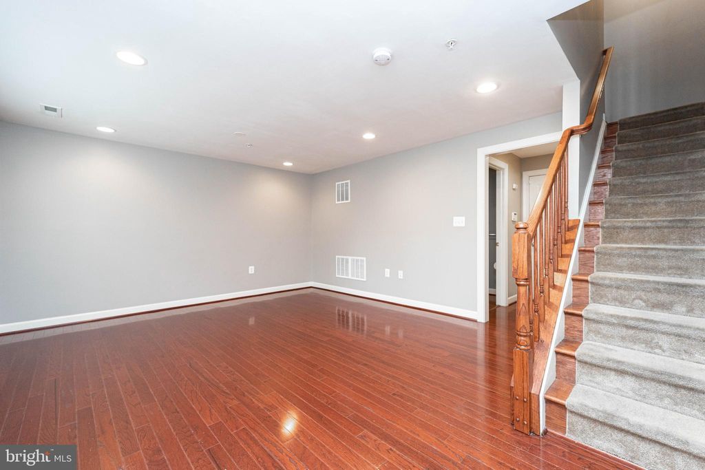 Photo of 321 Bulwark Alley, ANNAPOLIS, MD 21401 (MLS # MDAA2132398)