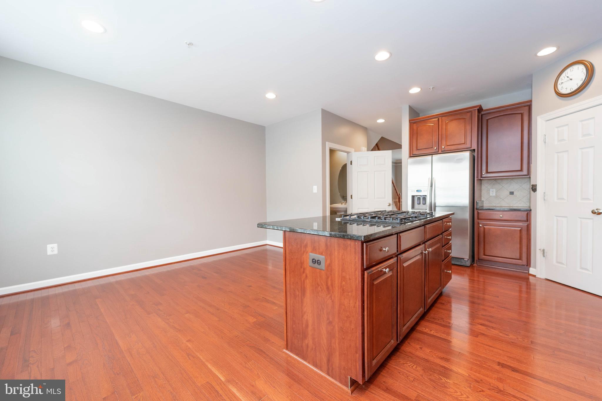 ADMIRALS VIEW - Residential