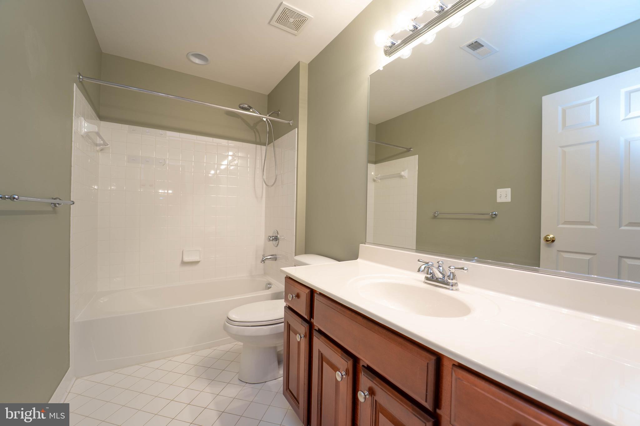 ADMIRALS VIEW - Residential