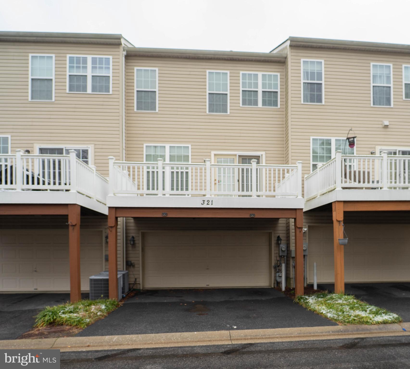 ADMIRALS VIEW - Residential