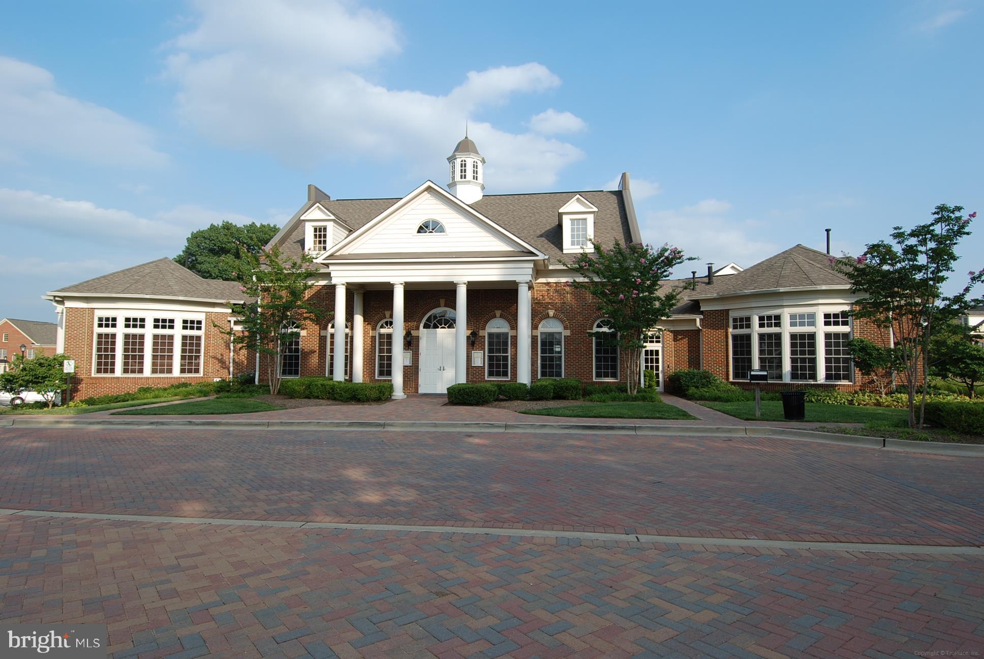 FALLSGROVE - Residential Lease