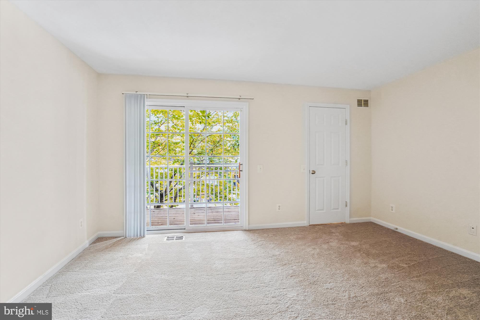 FALLSGROVE - Residential Lease