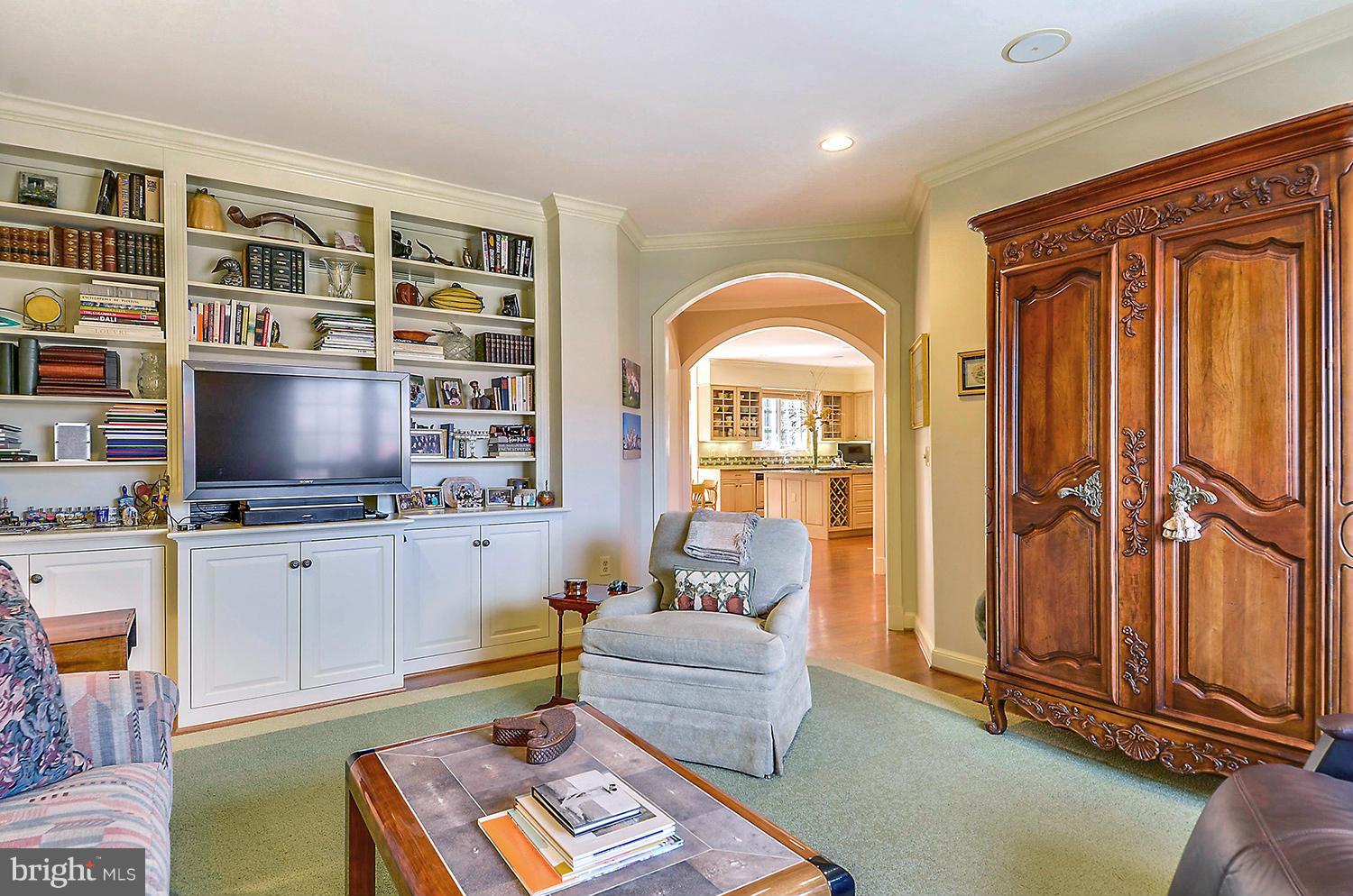 SPRING VALLEY - Residential