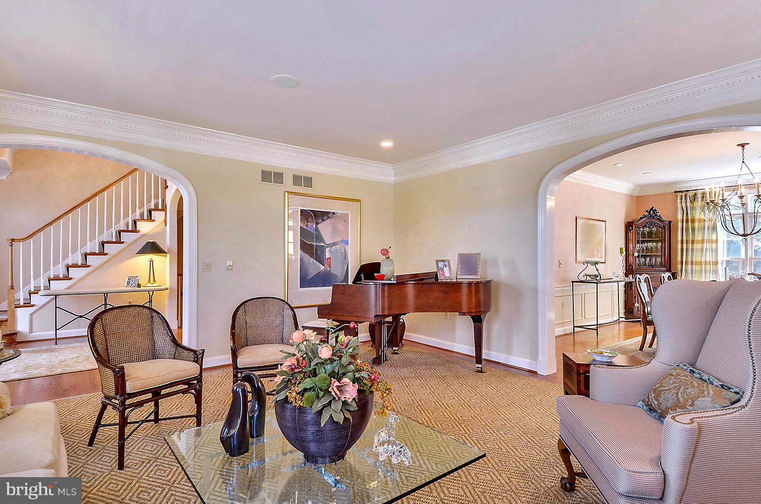 SPRING VALLEY - Residential