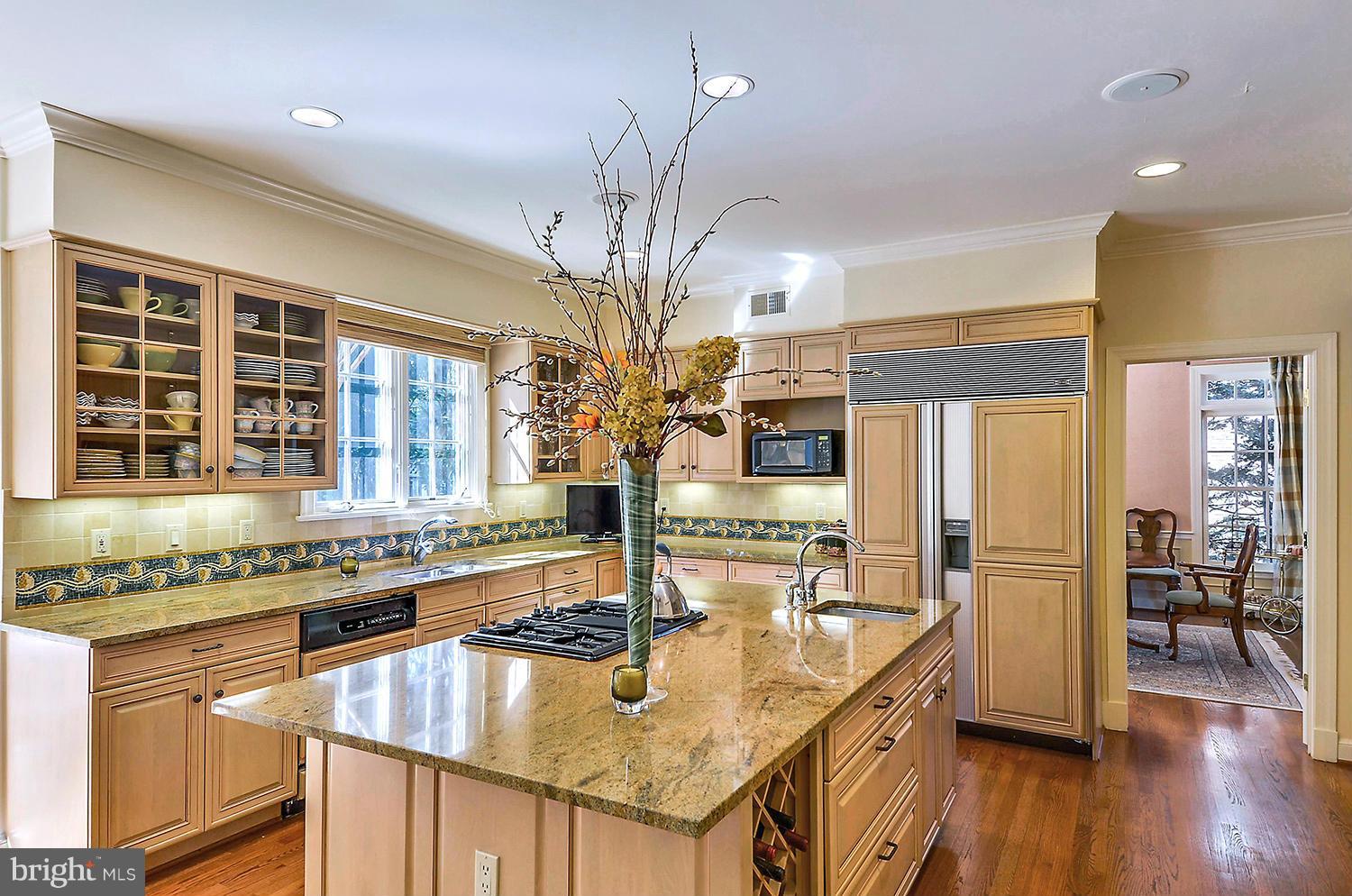 SPRING VALLEY - Residential