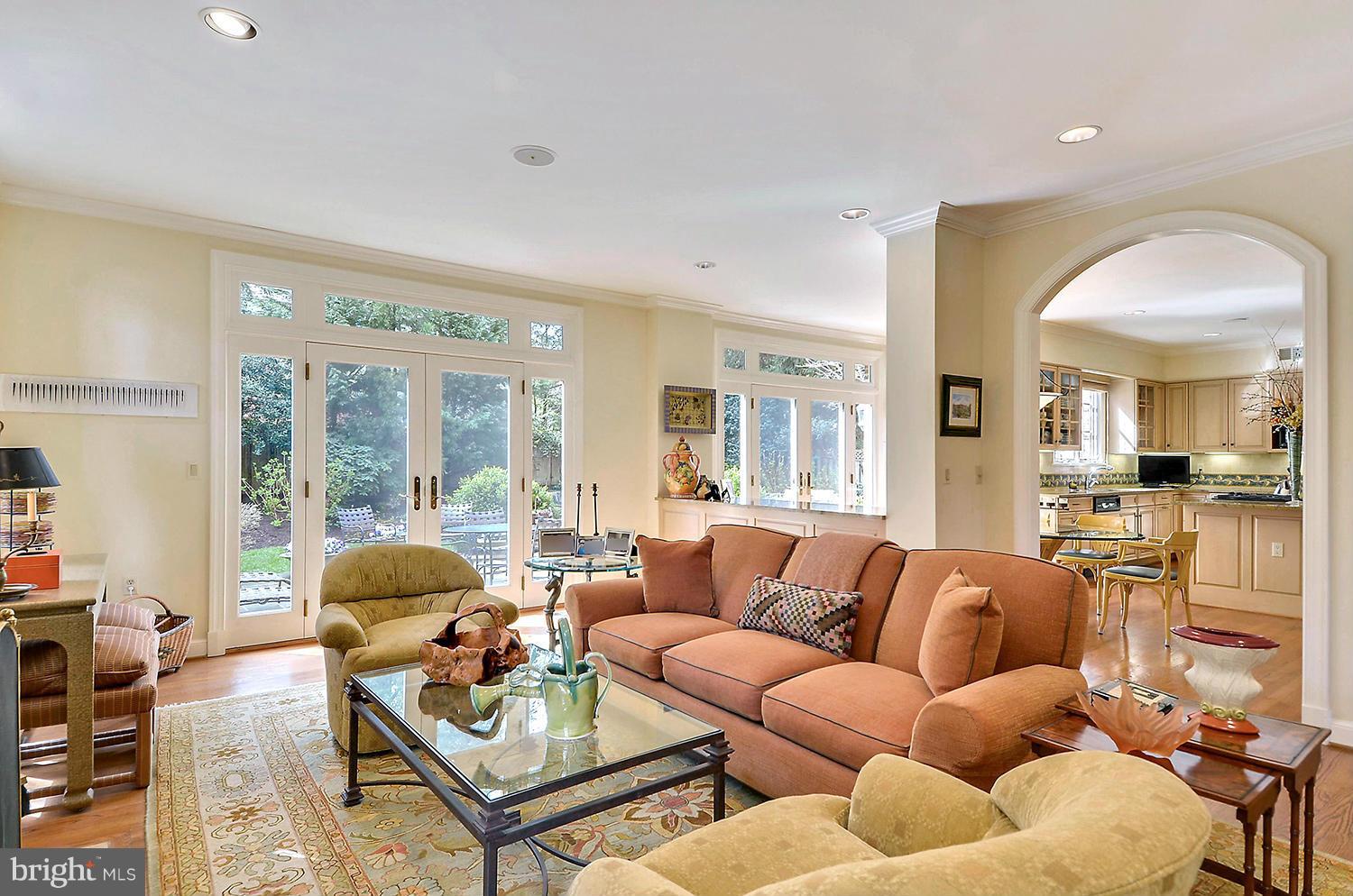 SPRING VALLEY - Residential