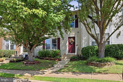 Townhouse For Rent - 7049 Rogue Forest Lane<br/> GAINESVILLE, VA 20155