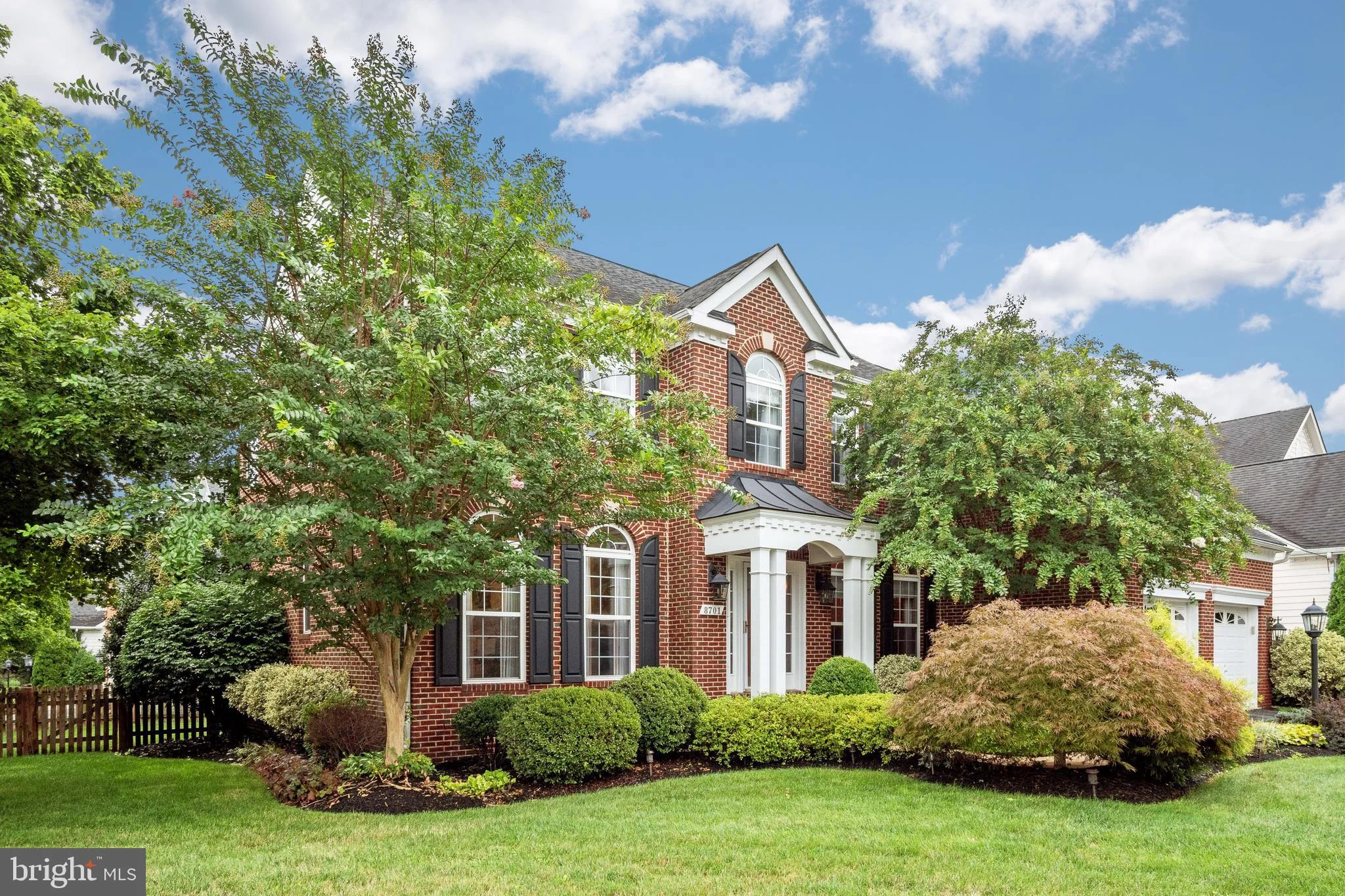 8701 Lords View Loop, Gainesville, VA 20155