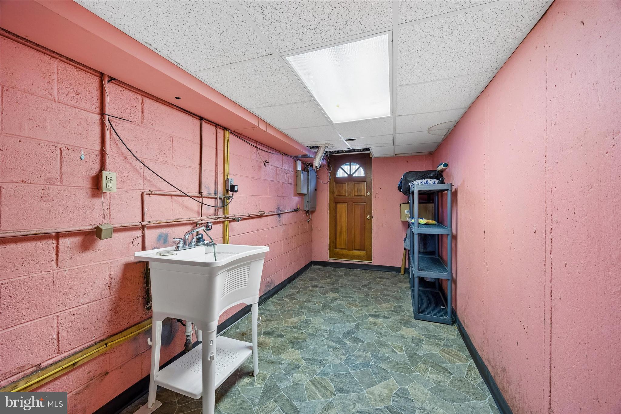 ACADEMY GARDENS - Residential