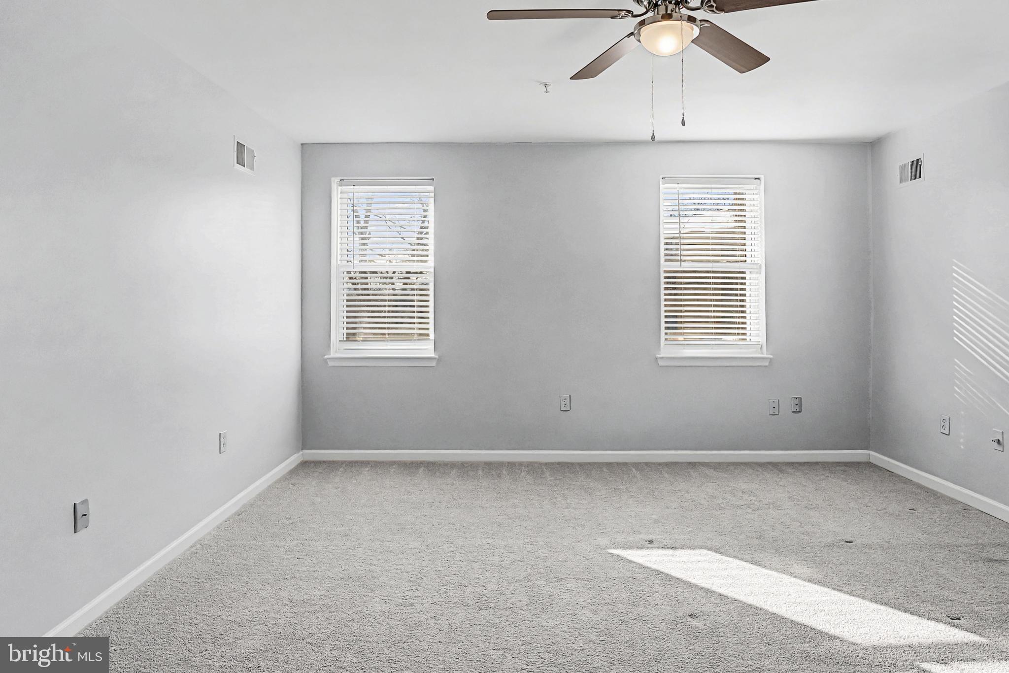 OLIVER - Residential