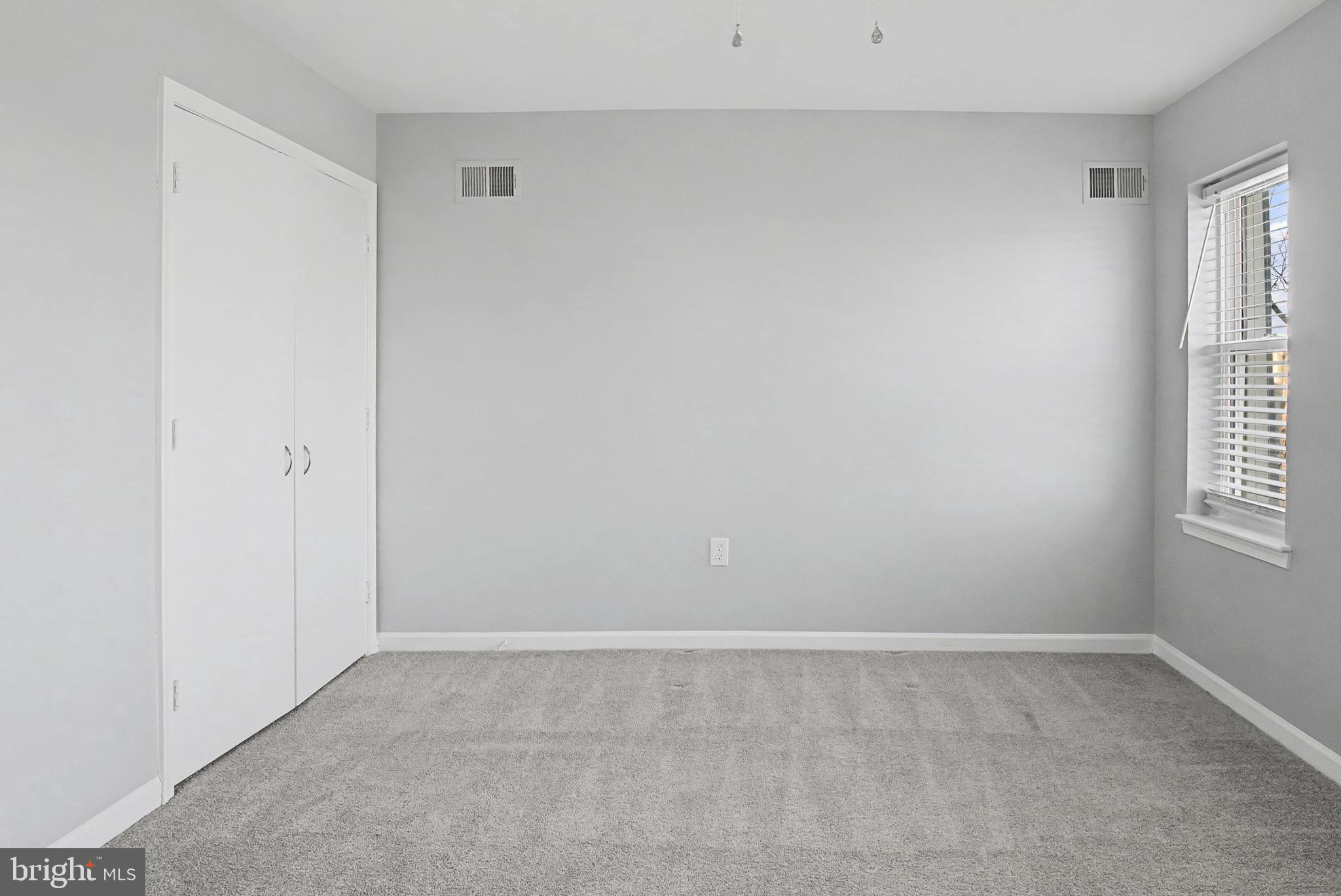 OLIVER - Residential