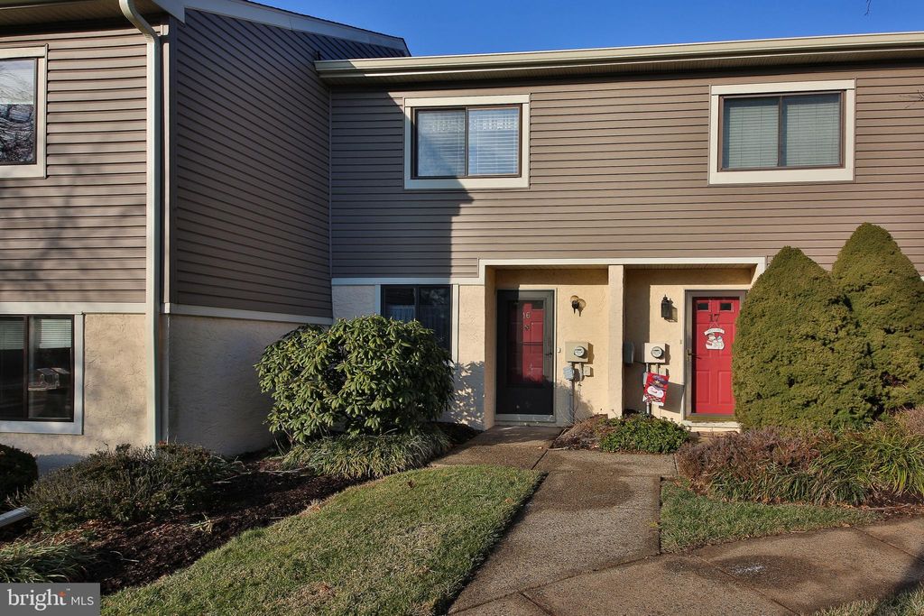 Photo of 16 Ember Lane, HORSHAM, PA 19044 (MLS # PAMC2165118)