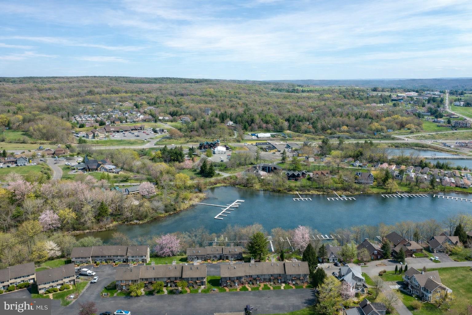 DEEP CREEK VILLAGE - Residential