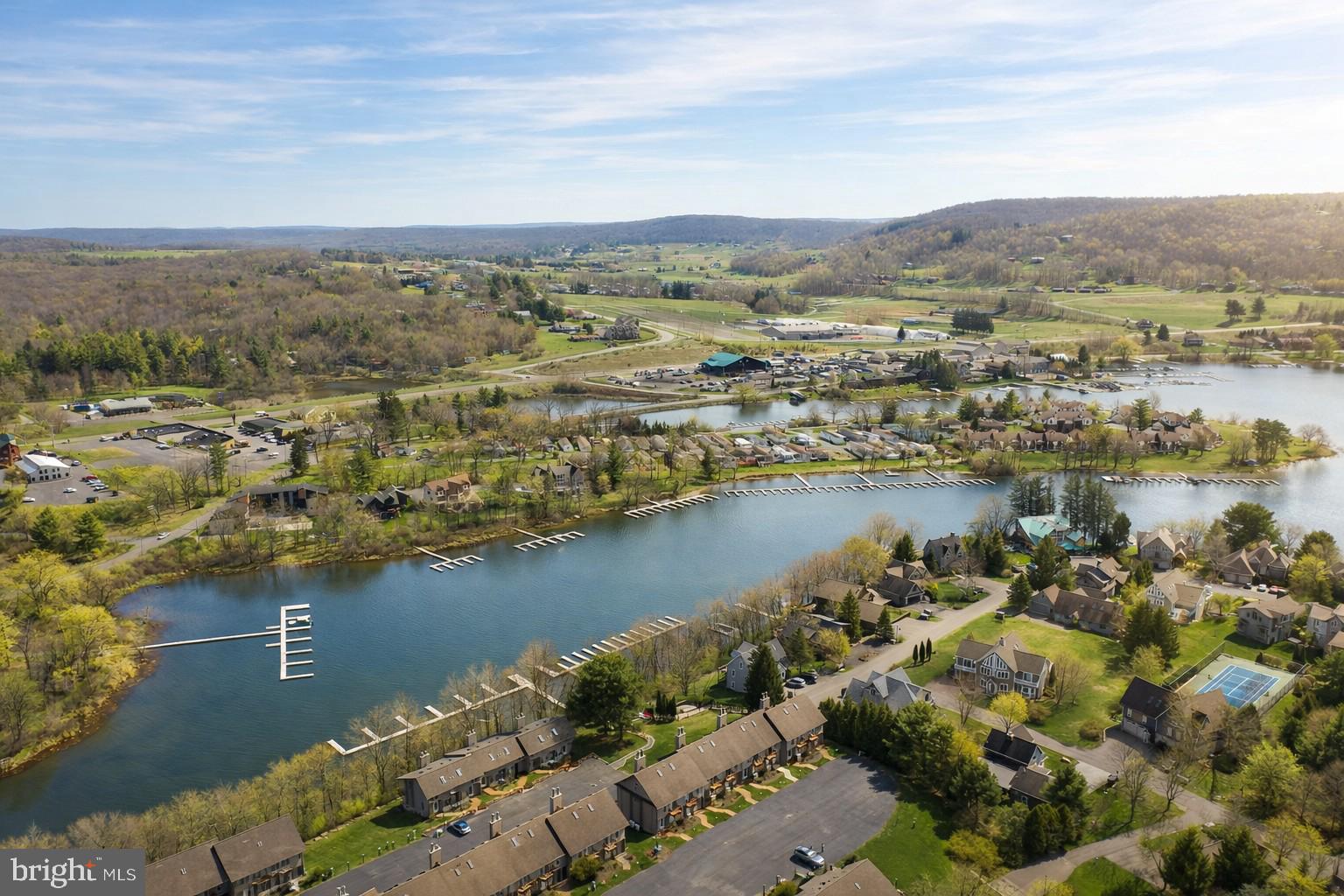 DEEP CREEK VILLAGE - Residential