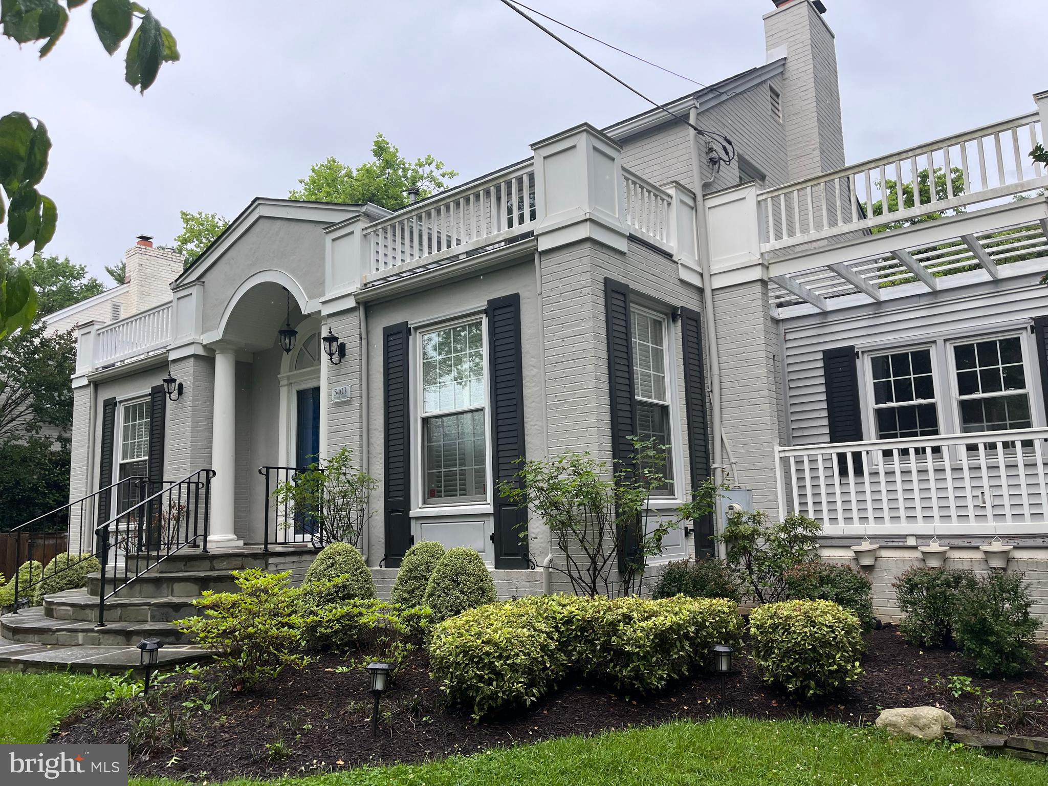 CHEVY CHASE VILLAGE - Residential