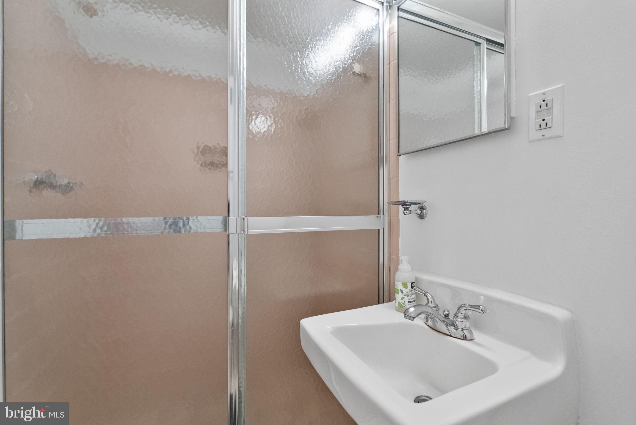 OLDE BELHAVEN TOWNE - Residential