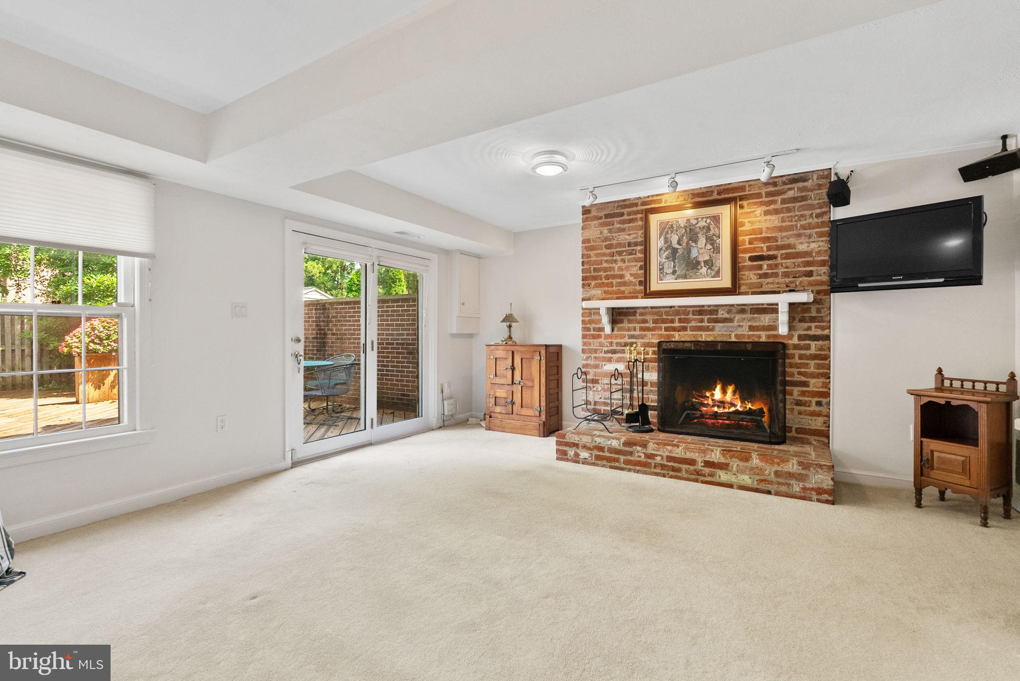 OLDE BELHAVEN TOWNE - Residential