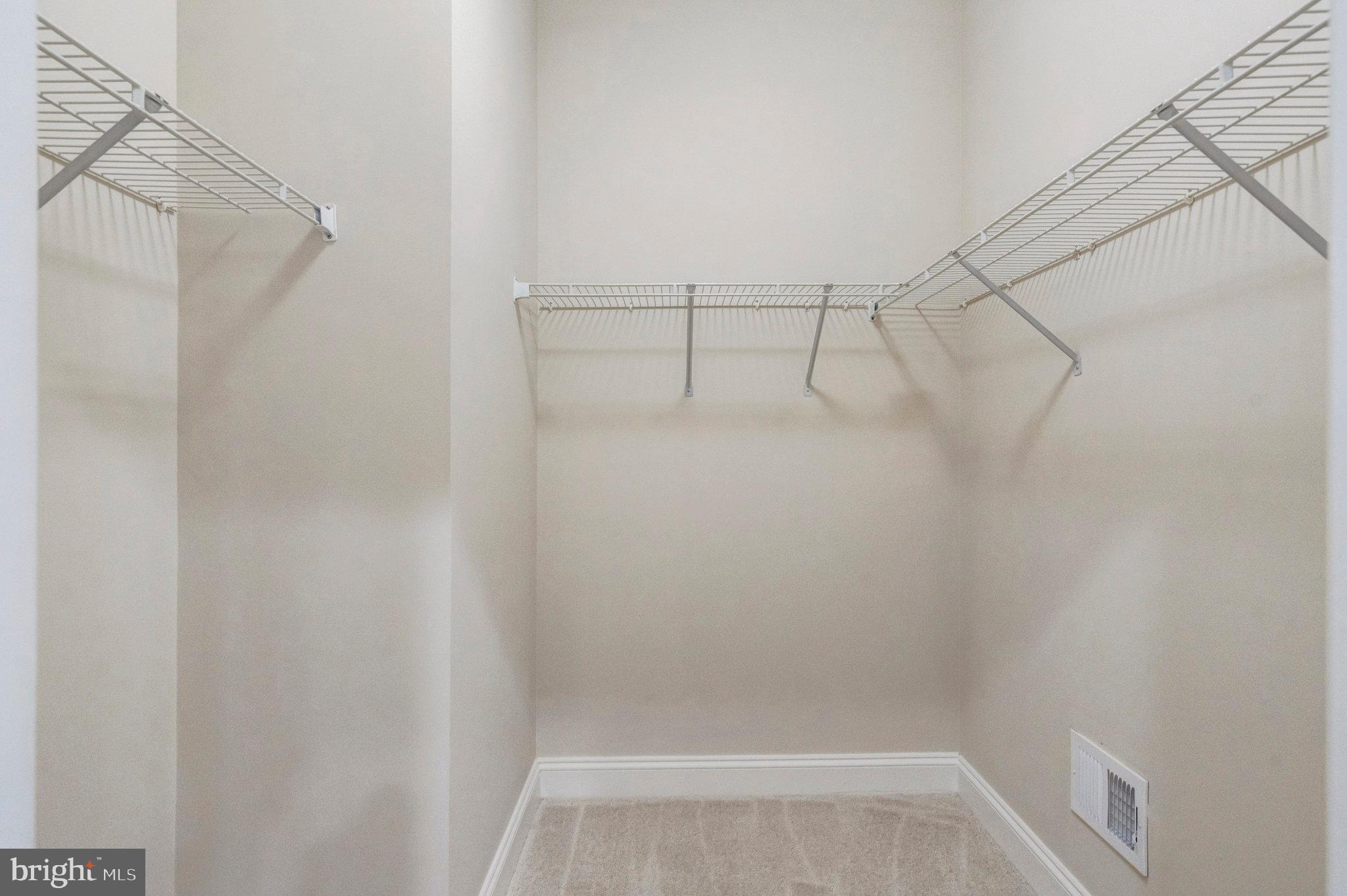 HERITAGE HUNT - Residential