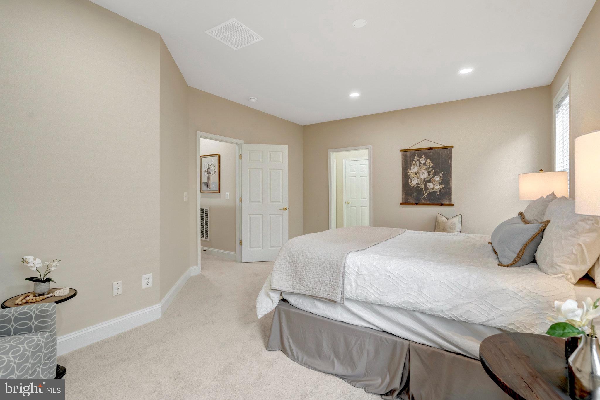 HERITAGE HUNT - Residential