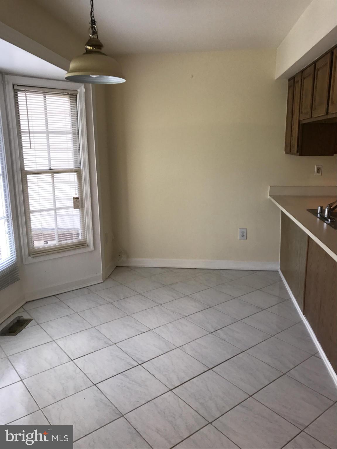 LIFESTYLE AT SULLY STATION - Residential Lease