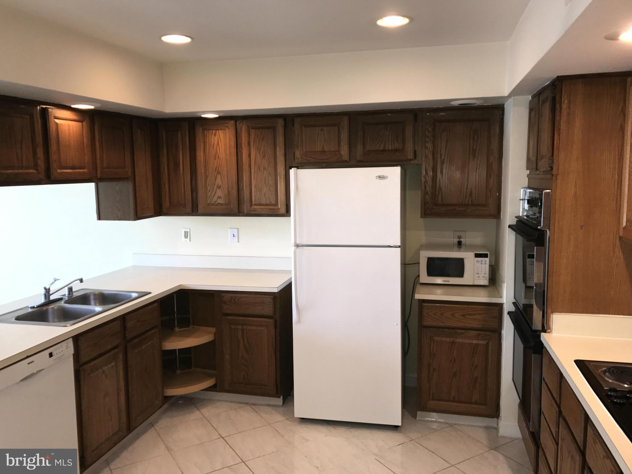 LIFESTYLE AT SULLY STATION - Residential Lease