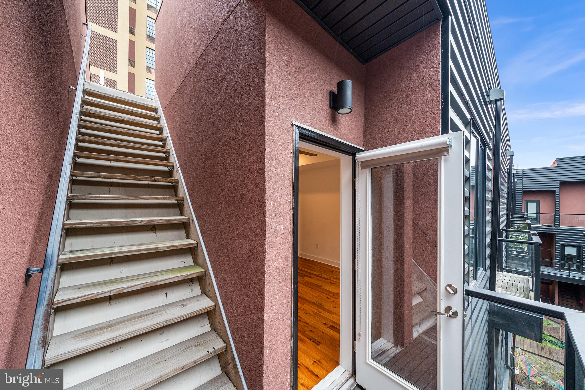 NORRIS SQUARE - Residential Lease