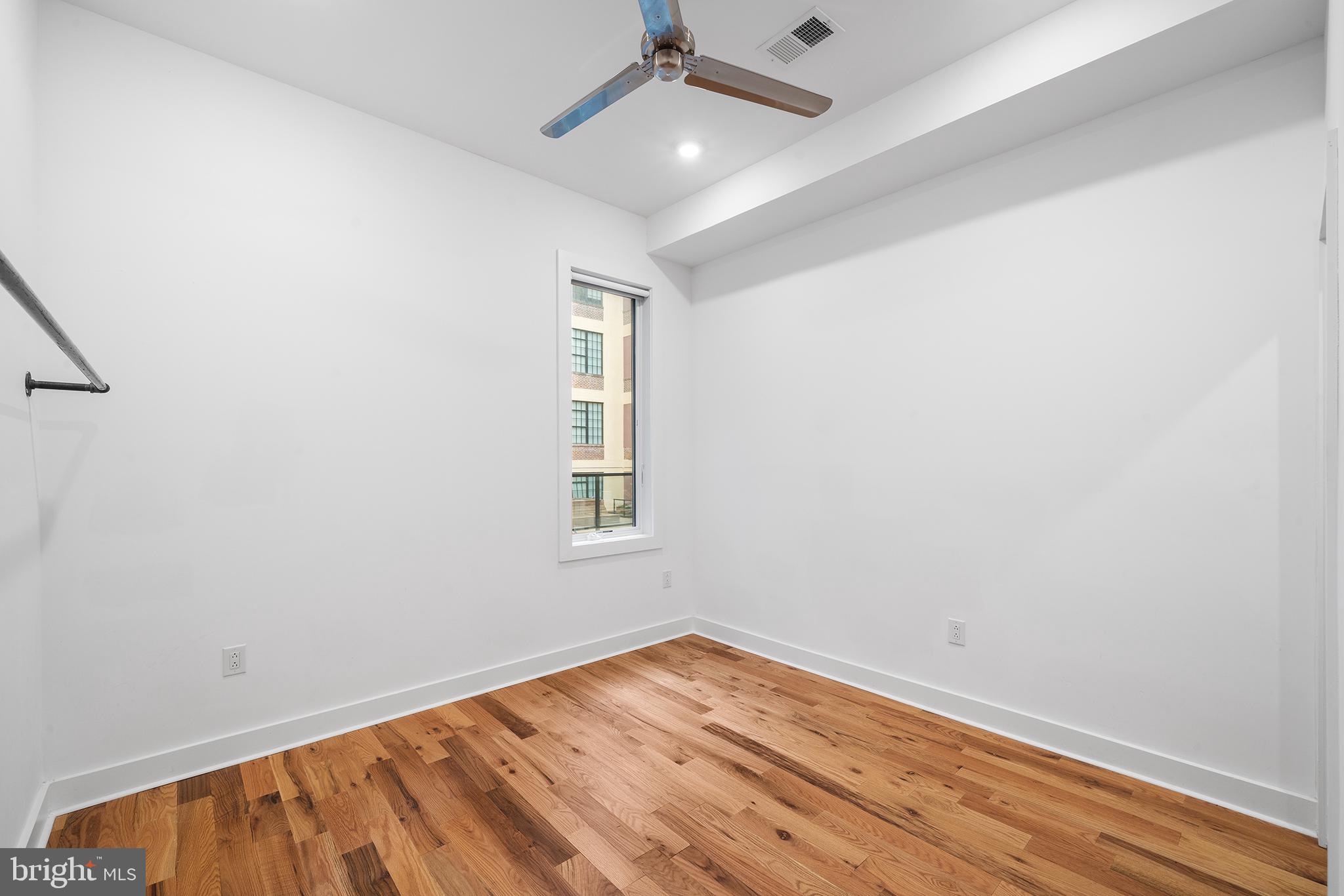 NORRIS SQUARE - Residential Lease